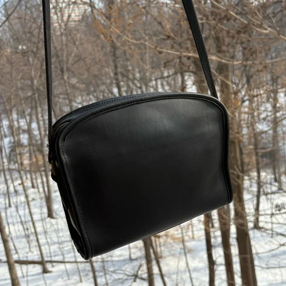 Vintage Coach Metropolis Zip Bag | 9087 | Costa Rica 1999 | Great Condition - Picture 5 of 16